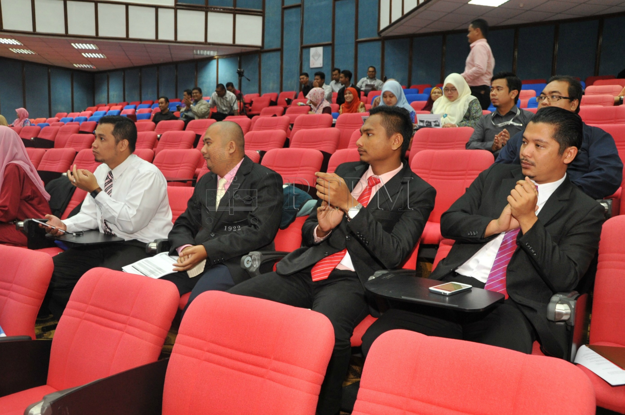 PRO 14 126 KIKPRO 2233